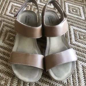 Comfy neutral wedges